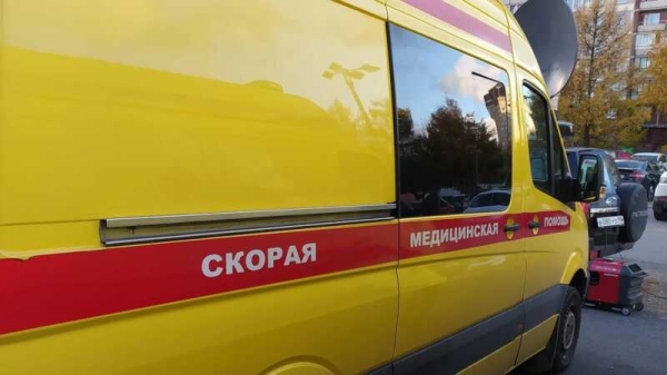 Во время перемены в московской школе школьник случайно повредил позвоночник своему однокласснику